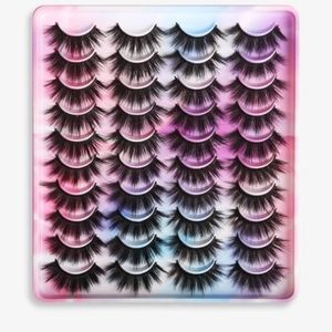 HIGH GLAM EYE LASHES